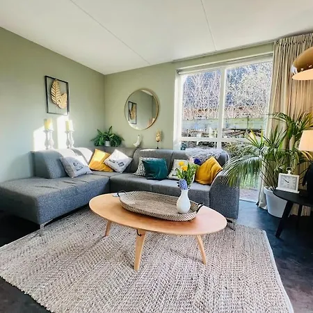 Casa de Férias Holland House Big Garden Pool Fireplace Nijmegen For 6 People *