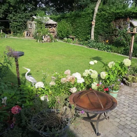 Casa de Férias Holland House Big Garden Pool Fireplace Nijmegen For 6 People Ewijk
